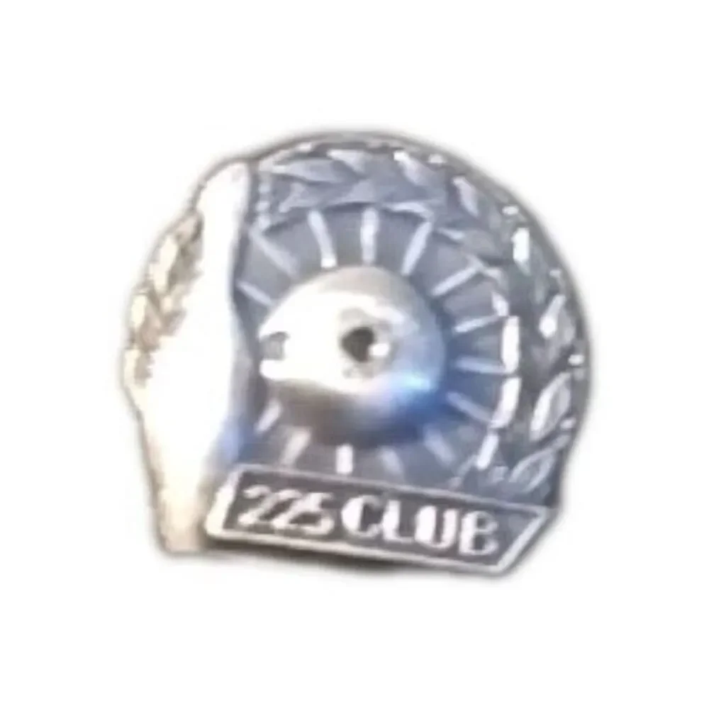 Bowling 225 Club Pin Pinback